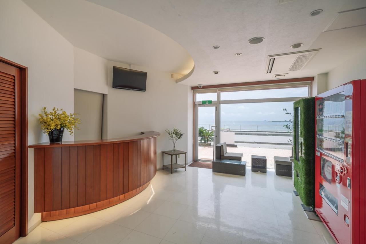 Hotel Mtb Motobu Buitenkant foto