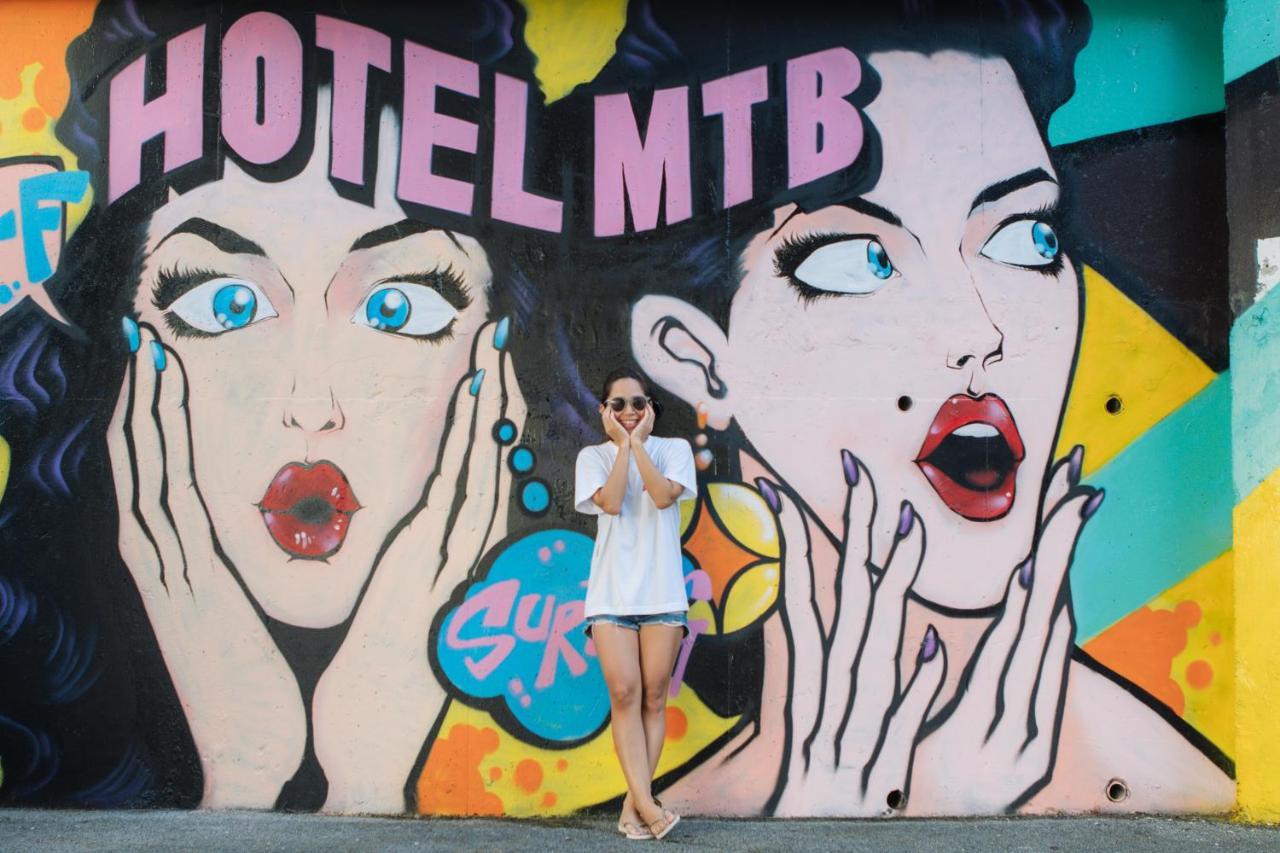 Hotel Mtb Motobu Buitenkant foto